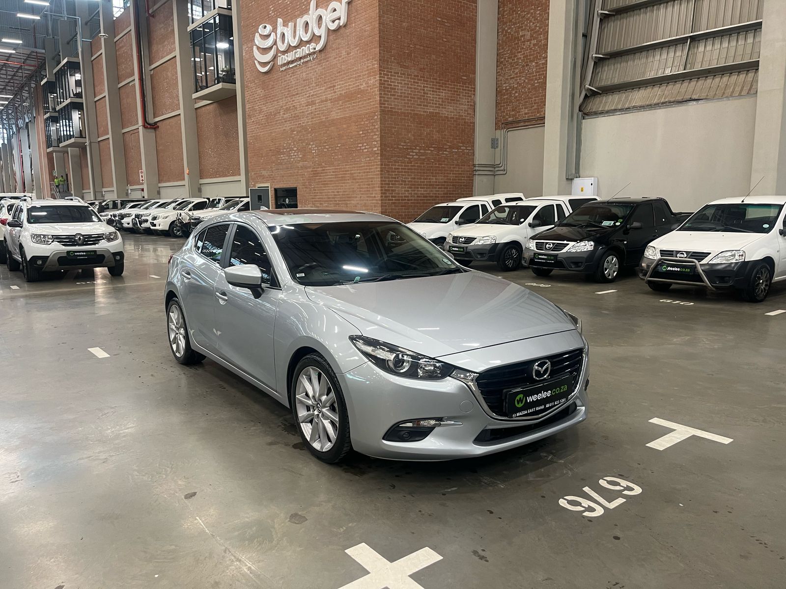 【ayatan1010ページ】 2018 Mazda 3 2.0 Astina Hatch Auto 5 Door Q2FyTGlzdGluZzo0MjE3Nzc