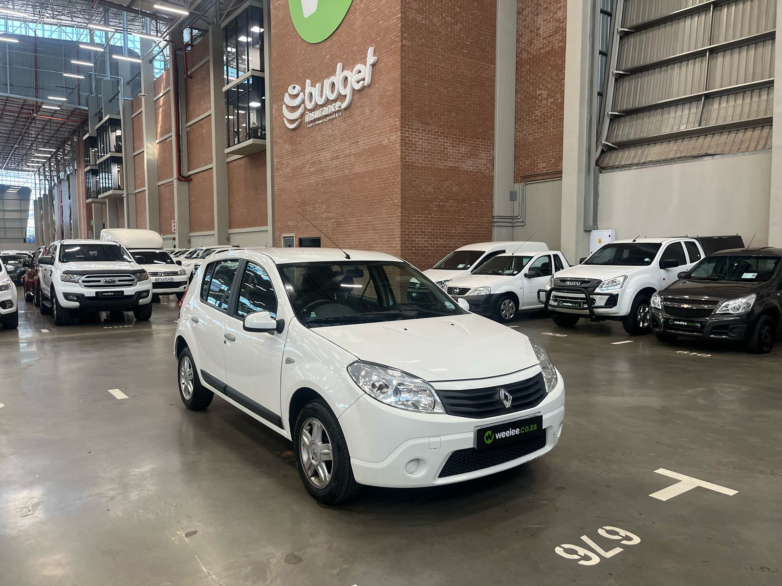 2012 Renault Sandero 1.6 Expression Q2FyTGlzdGluZzo0MjY1OTI R99900