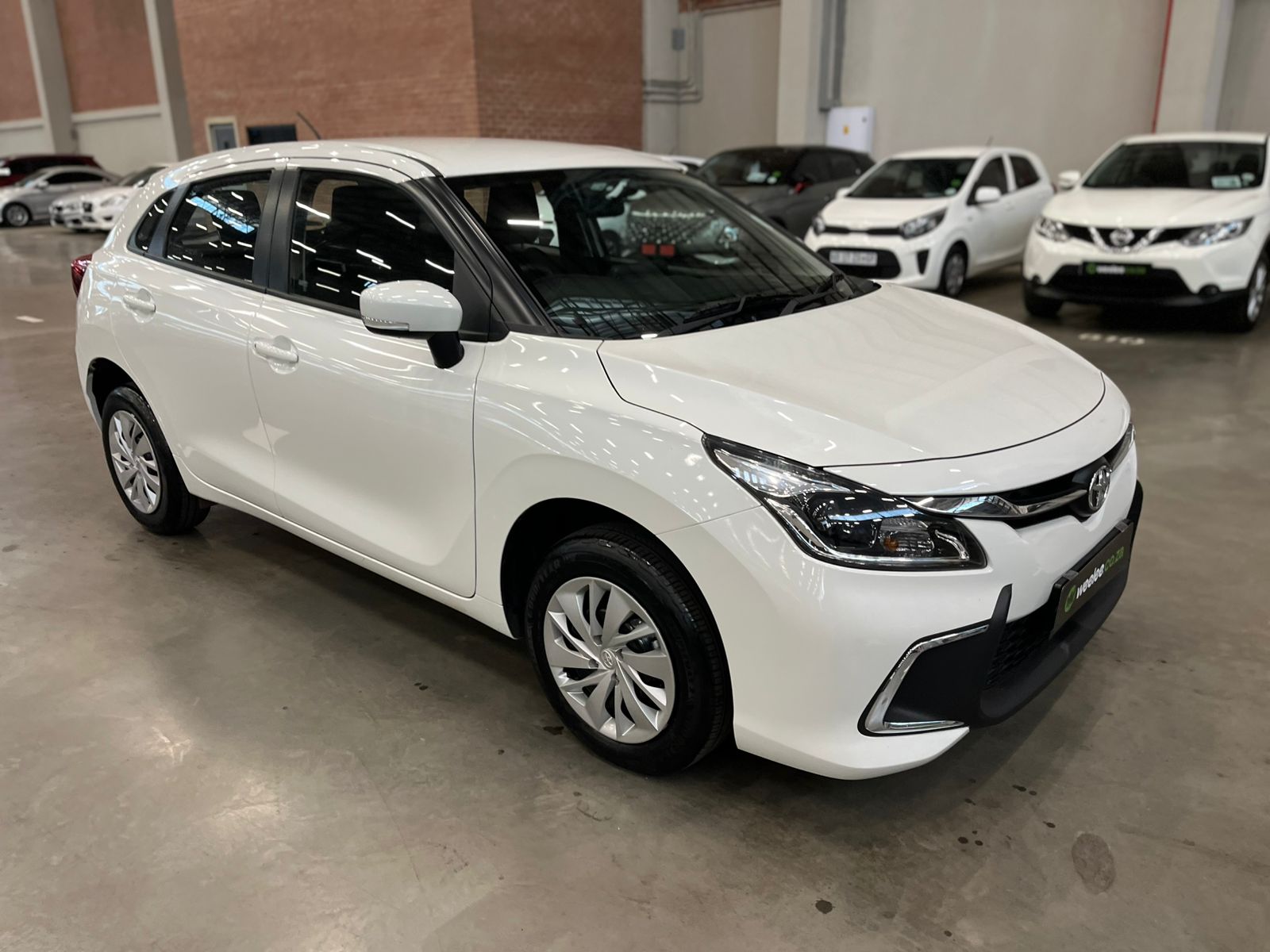 2024-toyota-starlet-1-5-xi-q2fytglzdgluzzozndy0mzu-r242200-avo-auto