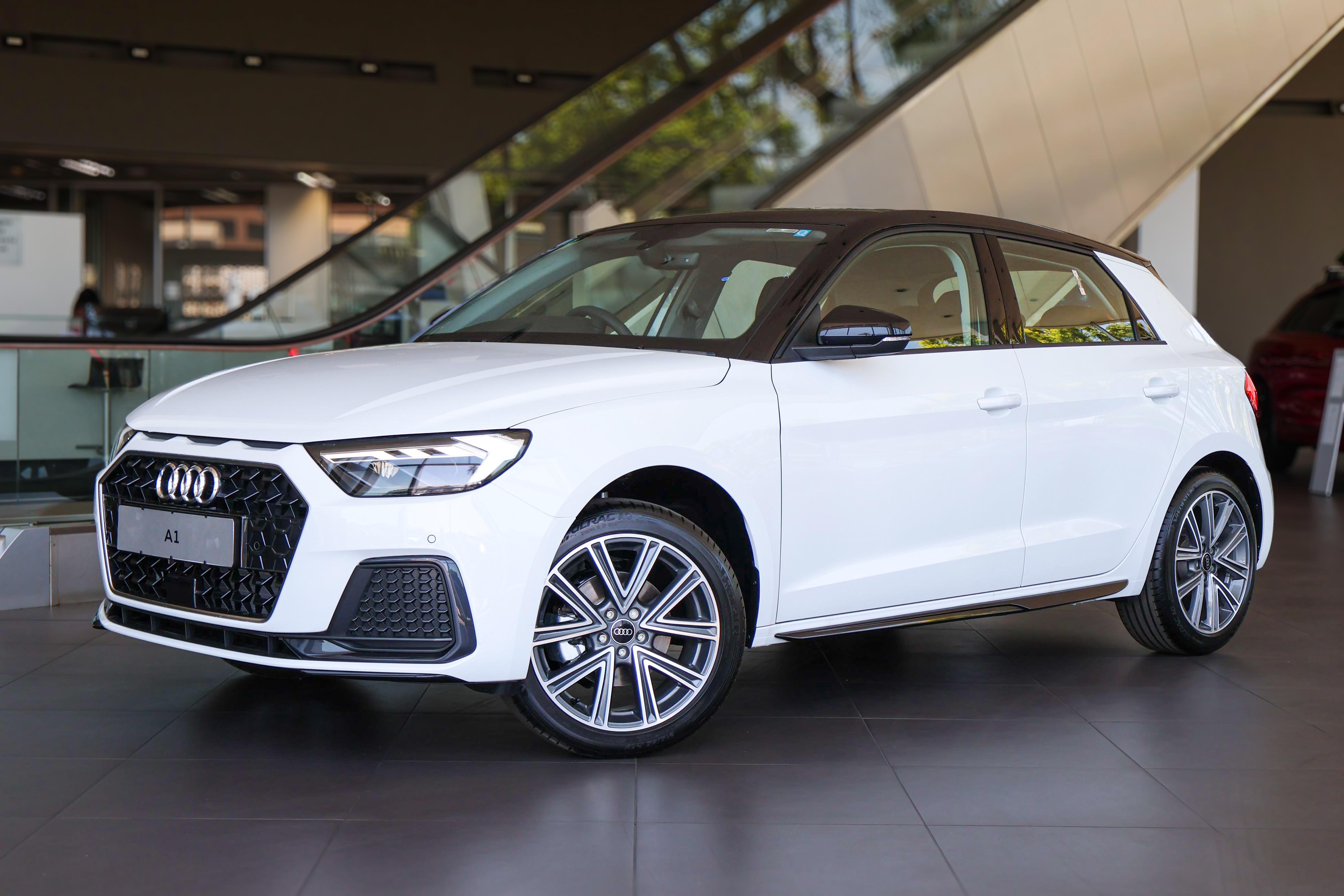 2025 Audi A1 Sportback 1.0 T FSi Advanced S-tronic 30 TFSI ...