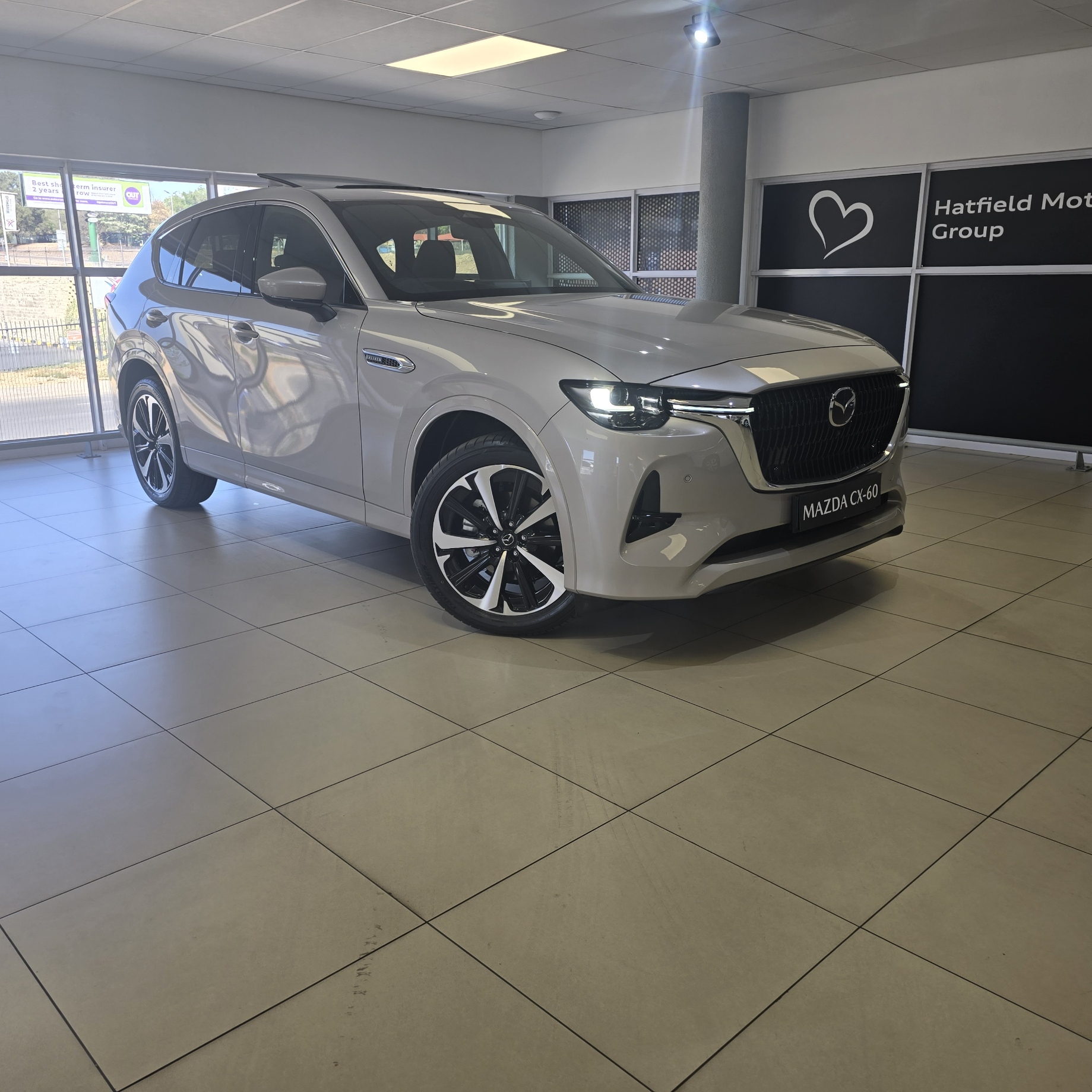 2025 Mazda CX-60 3.3L DE TAKUMI AWD Auto Q2FyTGlzdGluZzozOTM3Nzk