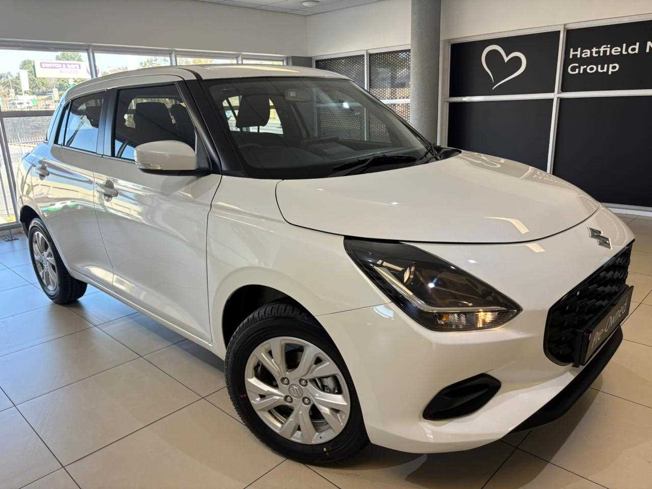 Gl Auto 2025 Suzuki Swift 1.2 GL Auto Q2FyTGlzdGluZzo0ODIxMjg R249900 | Avo Auto