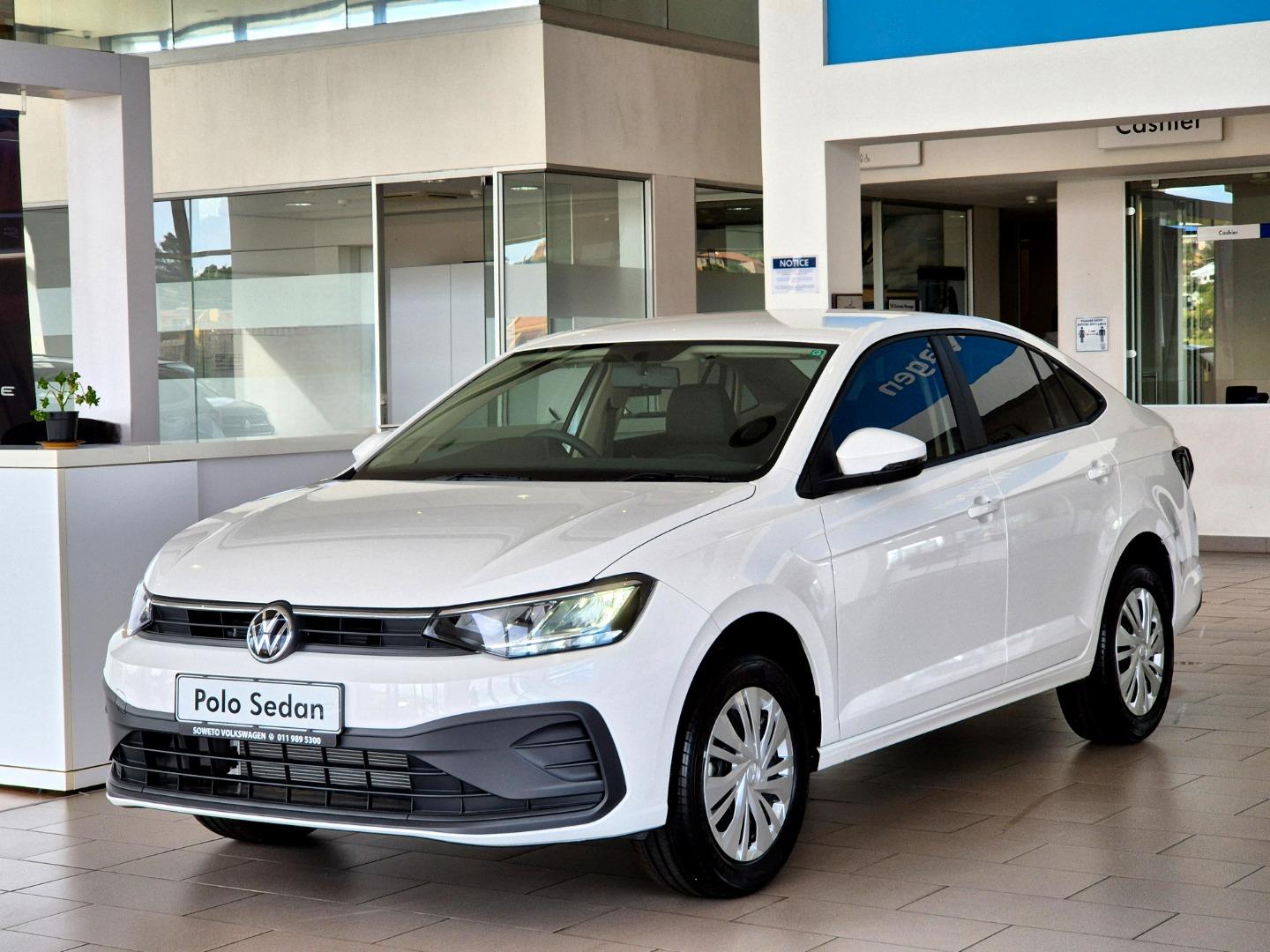 2025 Volkswagen VW Polo Sedan 1.6 Q2FyTGlzdGluZzo0Njc3ODA R339900