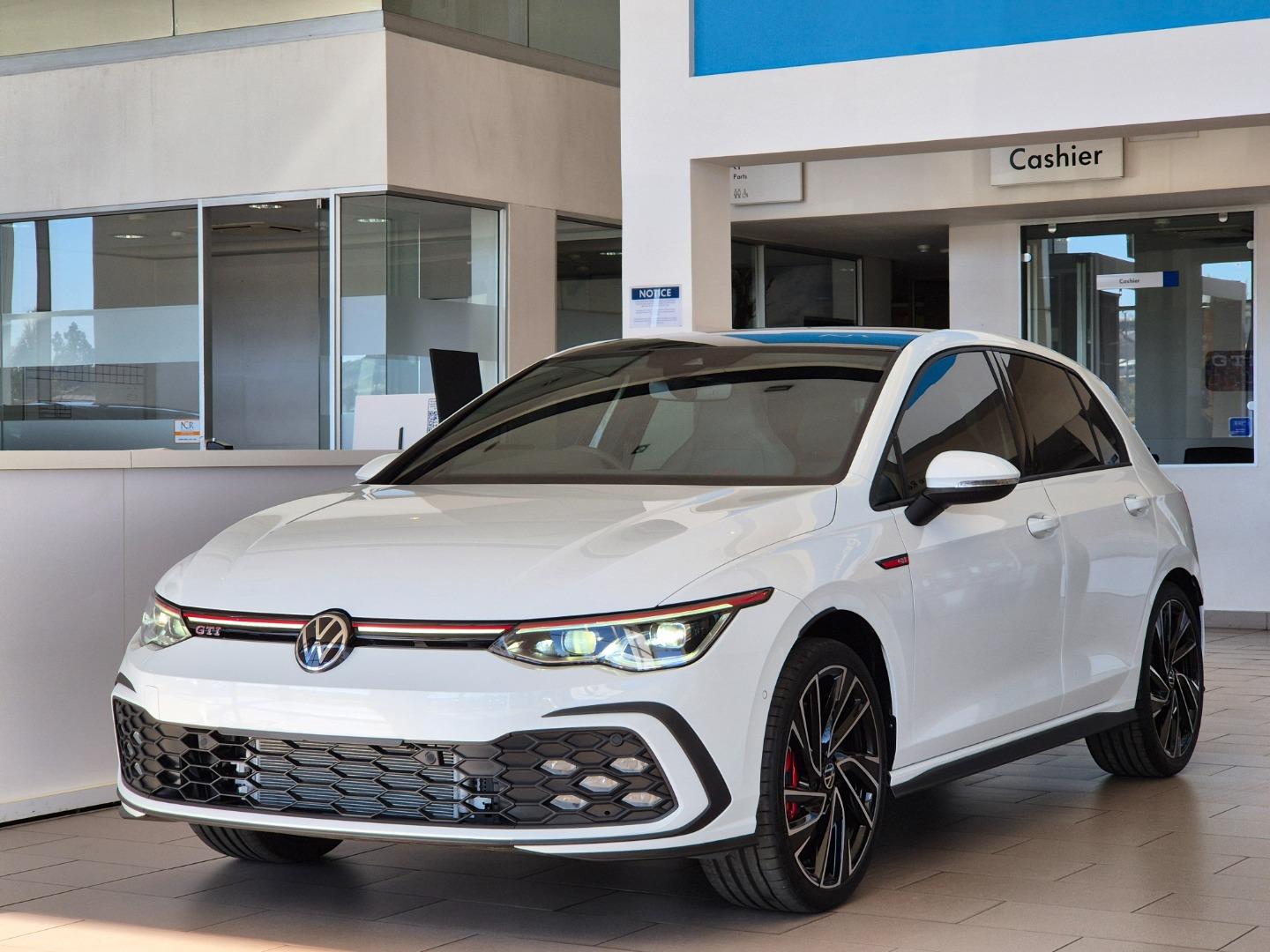 2025-volkswagen-vw-golf-8-gti-