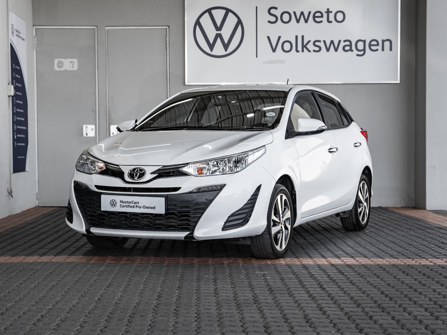 2019-toyota-yaris-1.5-xs-cvt-5