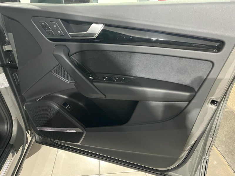 2024 Audi Q5 Sportback 40 TDI Quattro S-Line S-tronic