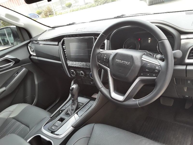 2024 Isuzu MU-X 1.9D LS Auto Q2FyTGlzdGluZzoyOTk5ODQ R727242 | Avo
