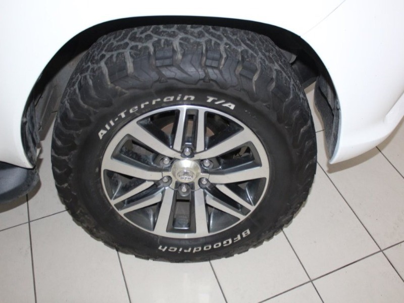 2018 Toyota Hilux 2.8 GD-6 Double Cab Auto Q2FyTGlzdGluZzo3MTQwMjU