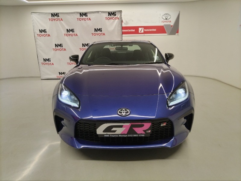 よっしー　0628 2026 Toyota 86 GR86 2.4 Auto Q2FyTGlzdGluZzo2ODc3MzA R759899 | Avo