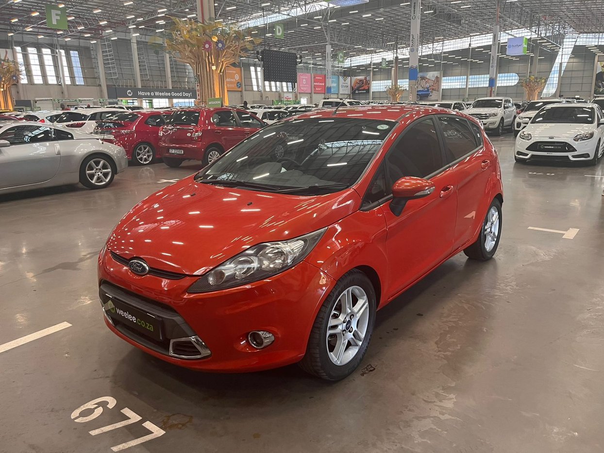 2011 Ford Fiesta 1.6 Sport 5 Door Q2FyTGlzdGluZzo0MTM1Njg R139900