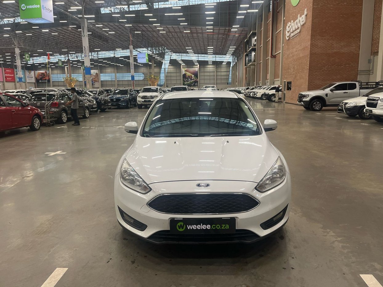 2017 Ford Focus 1.5 TDCi Trend Q2FyTGlzdGluZzo0MjE5NzM R169900
