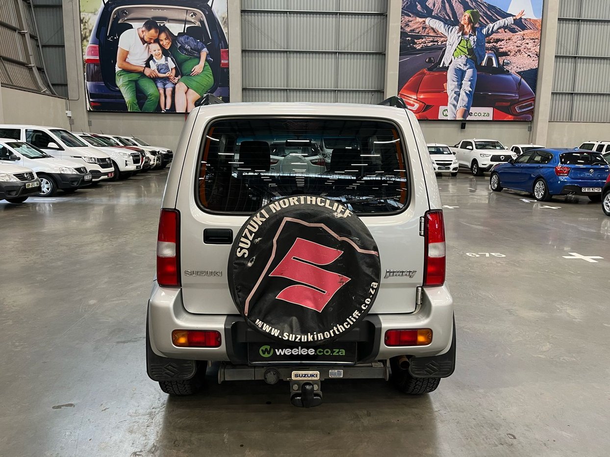 2014 Suzuki Jimny 1.3 Q2FyTGlzdGluZzo0MzkwNjU R179900 | Avo Auto