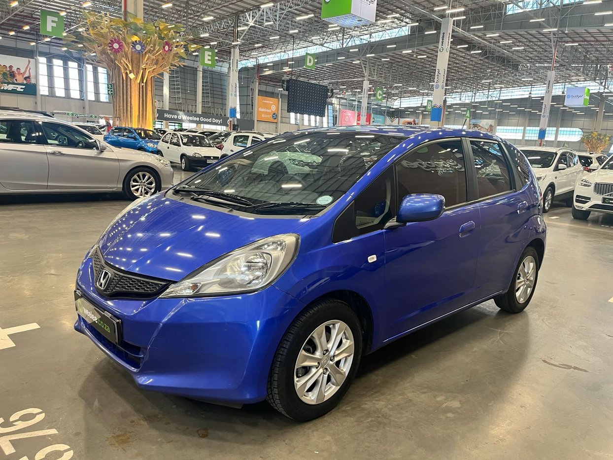 2012 Honda Jazz 1.3 Comfort Q2FyTGlzdGluZzo0NTQyNjI R89000 | Avo Auto