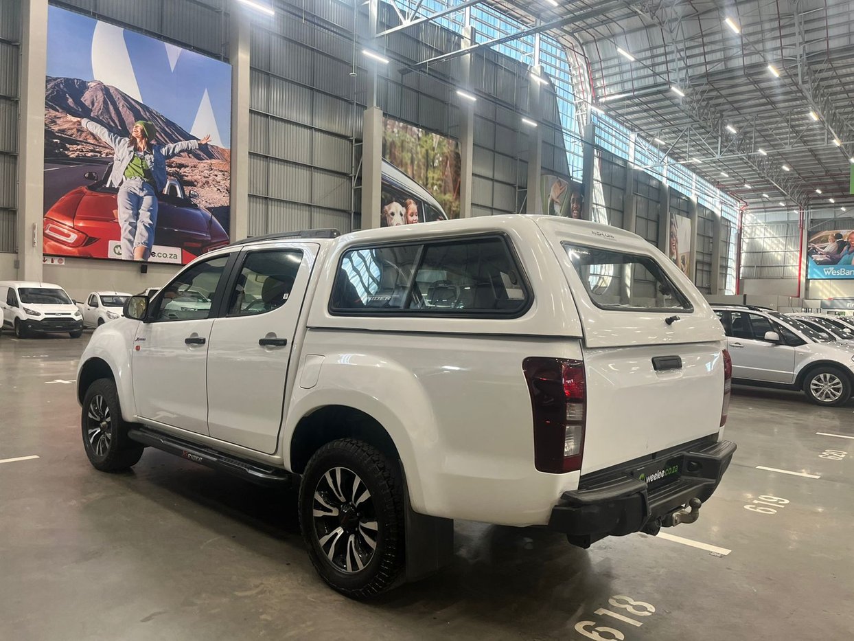 中トロページ② 2020 Toyota Hilux 2.8 GD-6 Raider Double Cab Auto 4x4