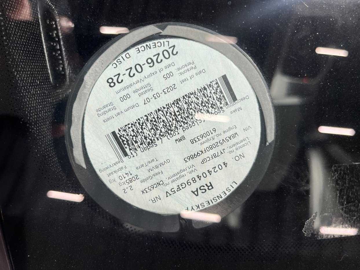 サウジアラビア　G20 メダル　　シリアルナンバー 2021 BMW 320 - G20 320D G20 M- Sport Auto Q2FyTGlzdGluZzo0OTY3Njc