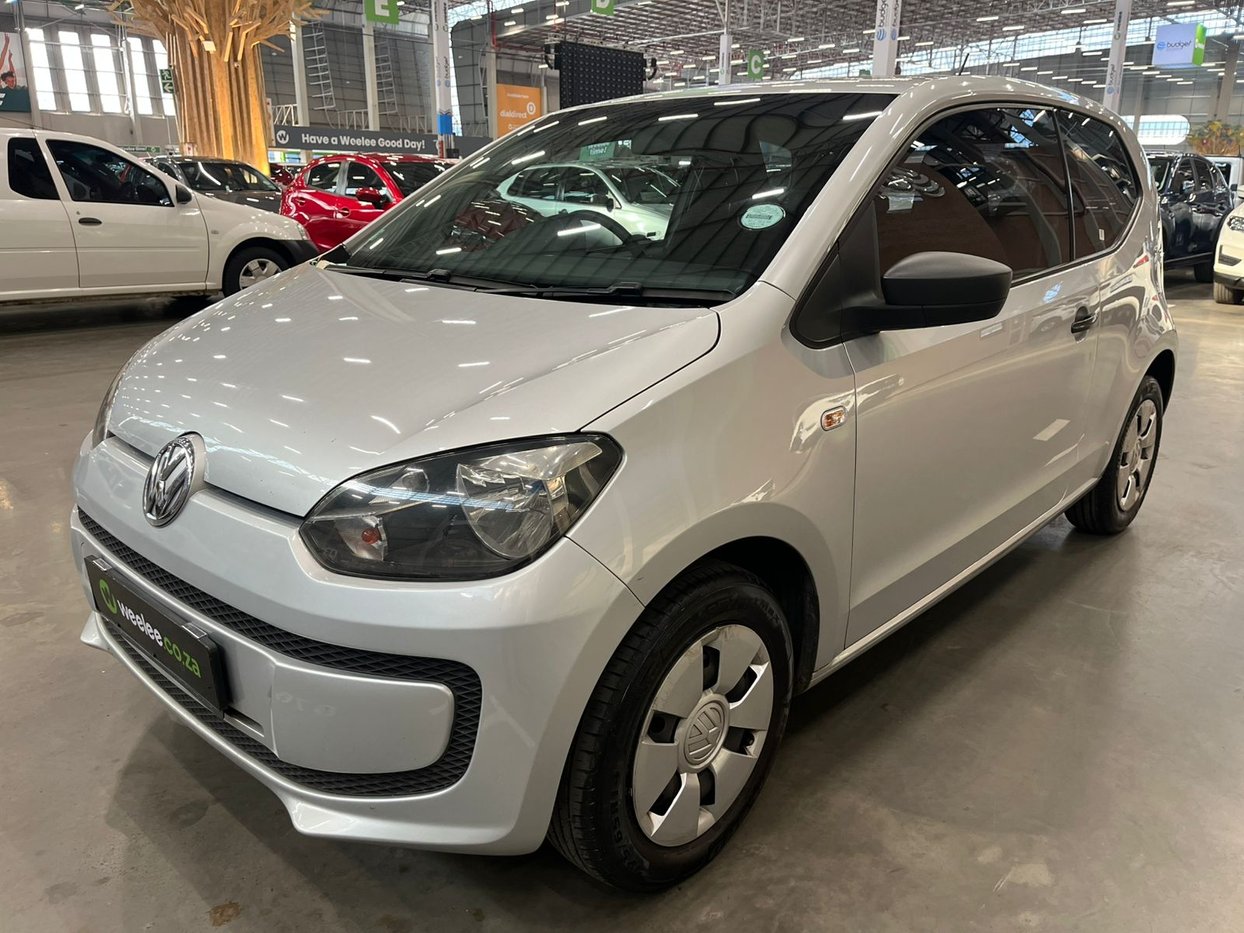 2015 Volkswagen VW Up Take Up 3 Door Q2FyTGlzdGluZzo1MDM3NDY R119500 