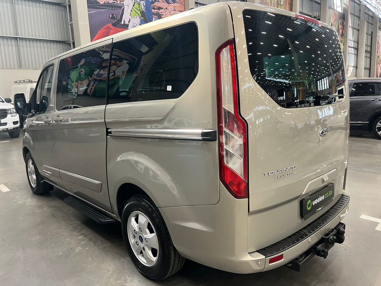 2016 Ford Tourneo TDCi Custom LTD SWB Q2FyTGlzdGluZzo1MDMwNzI