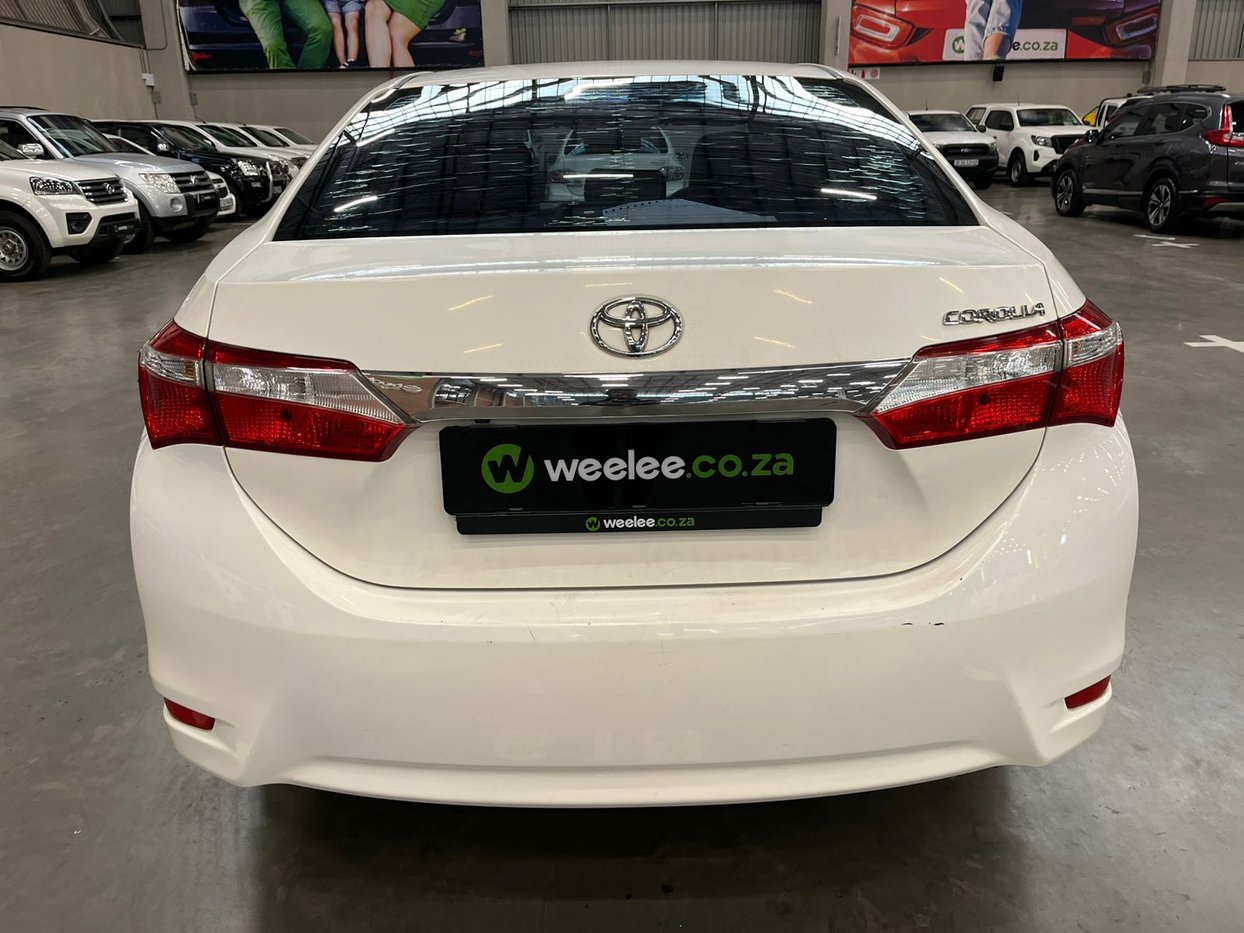 マロページ 2017 Toyota Corolla 1.3 Prestige Q2FyTGlzdGluZzo1MDQ0MTM R182900