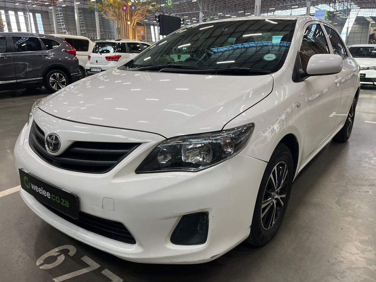 2018 Toyota Corolla 1.6 Quest Auto Q2FyTGlzdGluZzo1MDQzMjg R179900