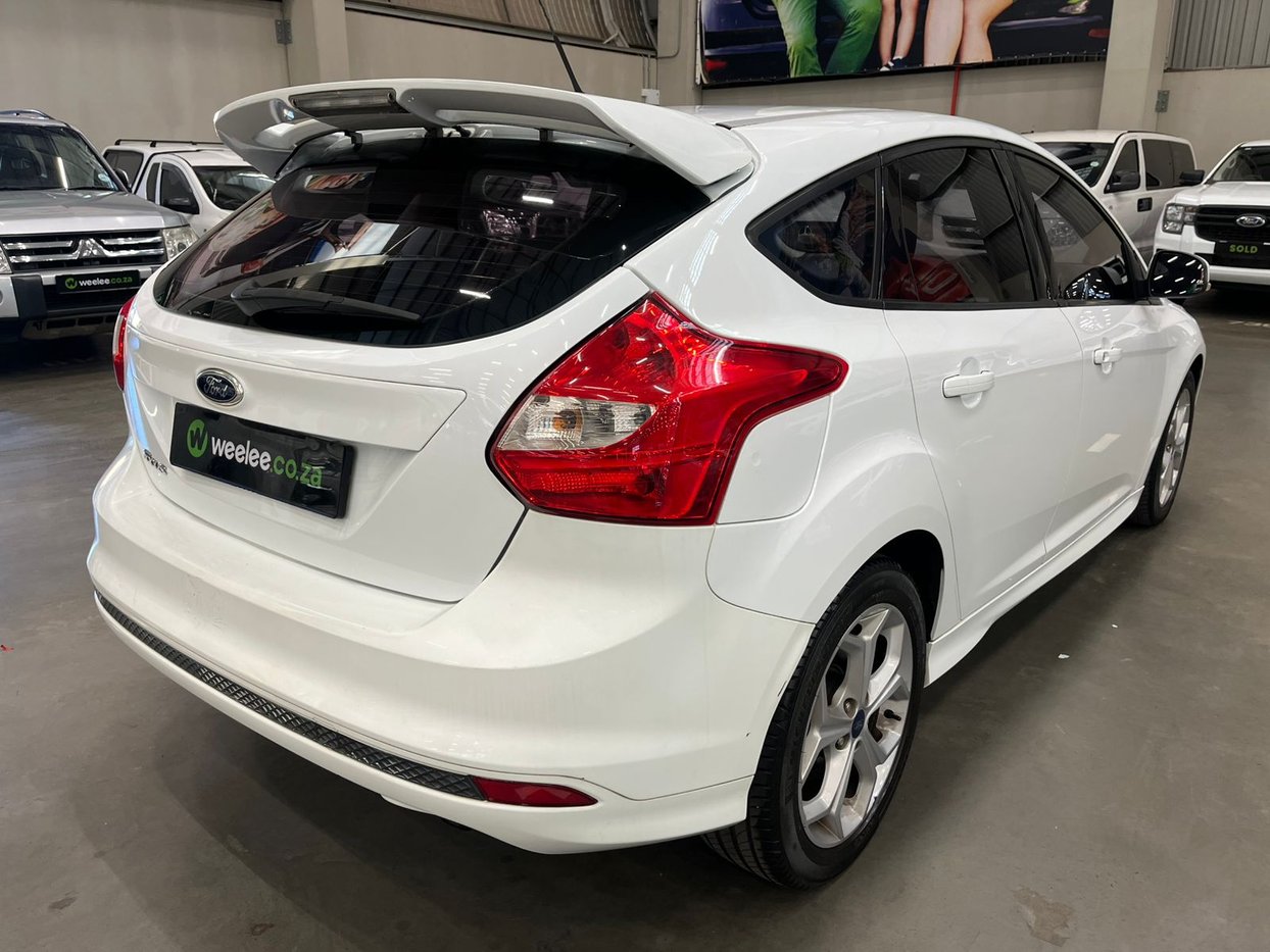 2013 Ford Focus 1.6 Ti VCT Trend Hatch Back