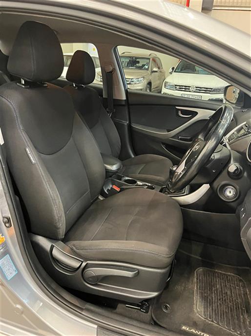 2014 Hyundai Elantra Executive Q2FyTGlzdGluZzozNTIwNTk R159900