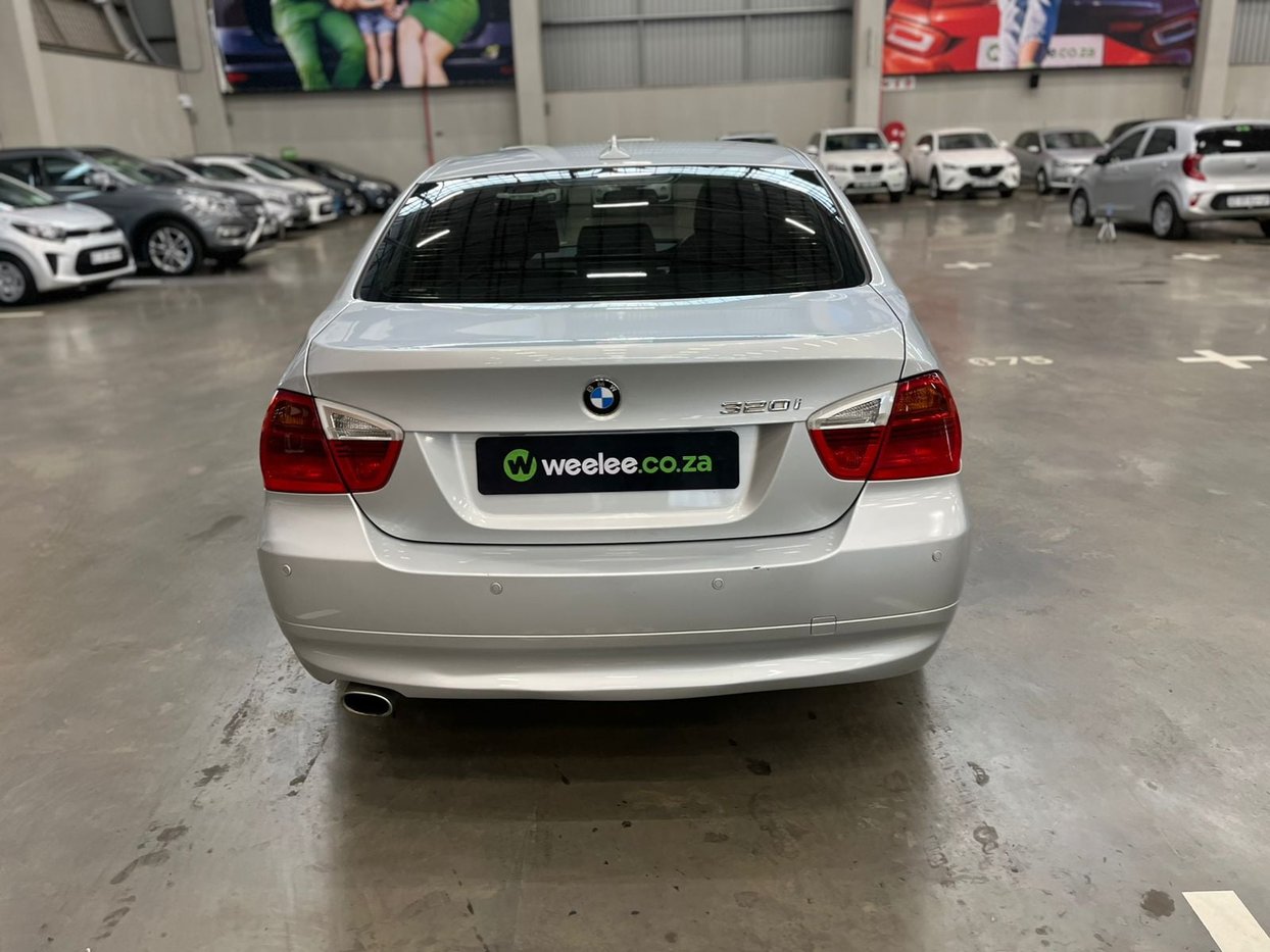 2008 BMW 320 - E90 320i E90 Q2FyTGlzdGluZzozNTQ1NTI R115500 | Avo Auto