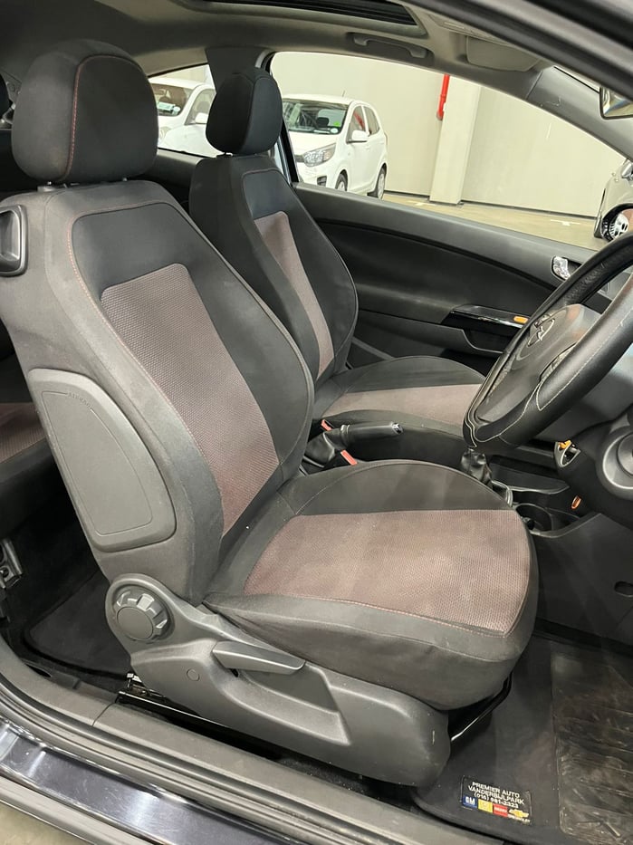 2008 Opel Corsa 1.4 Sport 3 Door 66 kW Sunroof