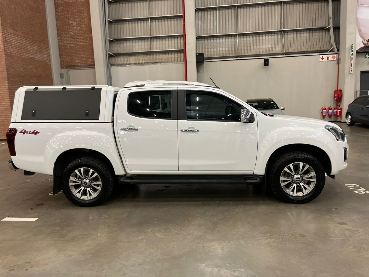2018 Isuzu KB 300 D-TEQ LX 130 kW Double Cab 4x4 Auto