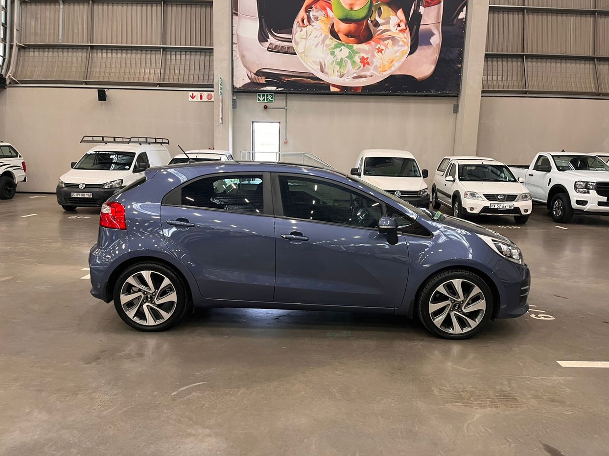 2017 Kia Rio V 1.4 TEC Hatch Q2FyTGlzdGluZzozOTgzMTc R179900 | Avo