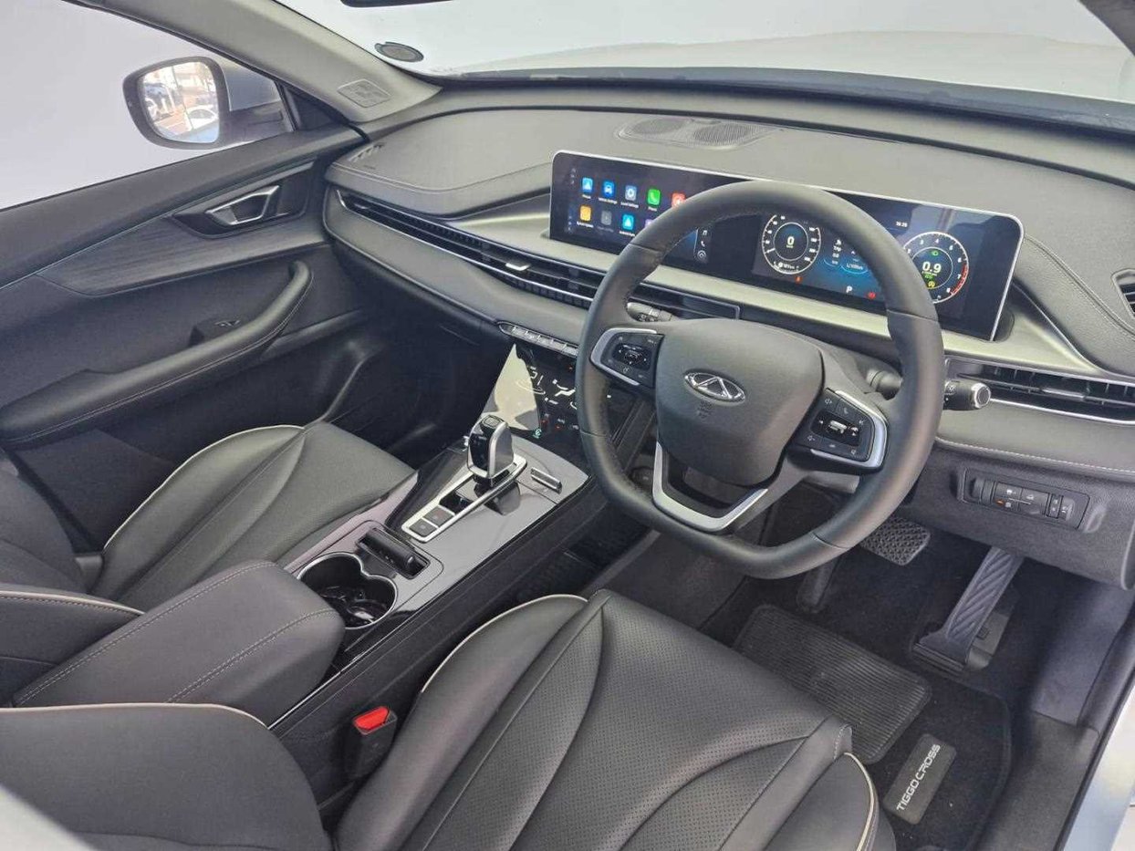 2025 Chery Tiggo Cross 1.5T Comfort DCT Q2FyTGlzdGluZzo0MTY3ODk