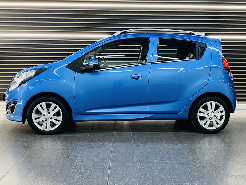 spark blue 様 ♪*。 Chevrolet Spark 1.2 LT 5DR used buy in Vereeniging Price 129950