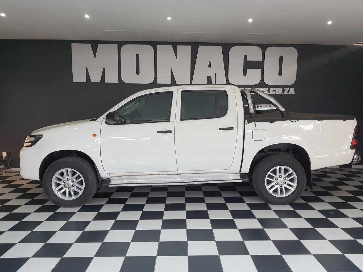 2014 Toyota Hilux II 2.5 D-4D SRX 4X4 Double Cab