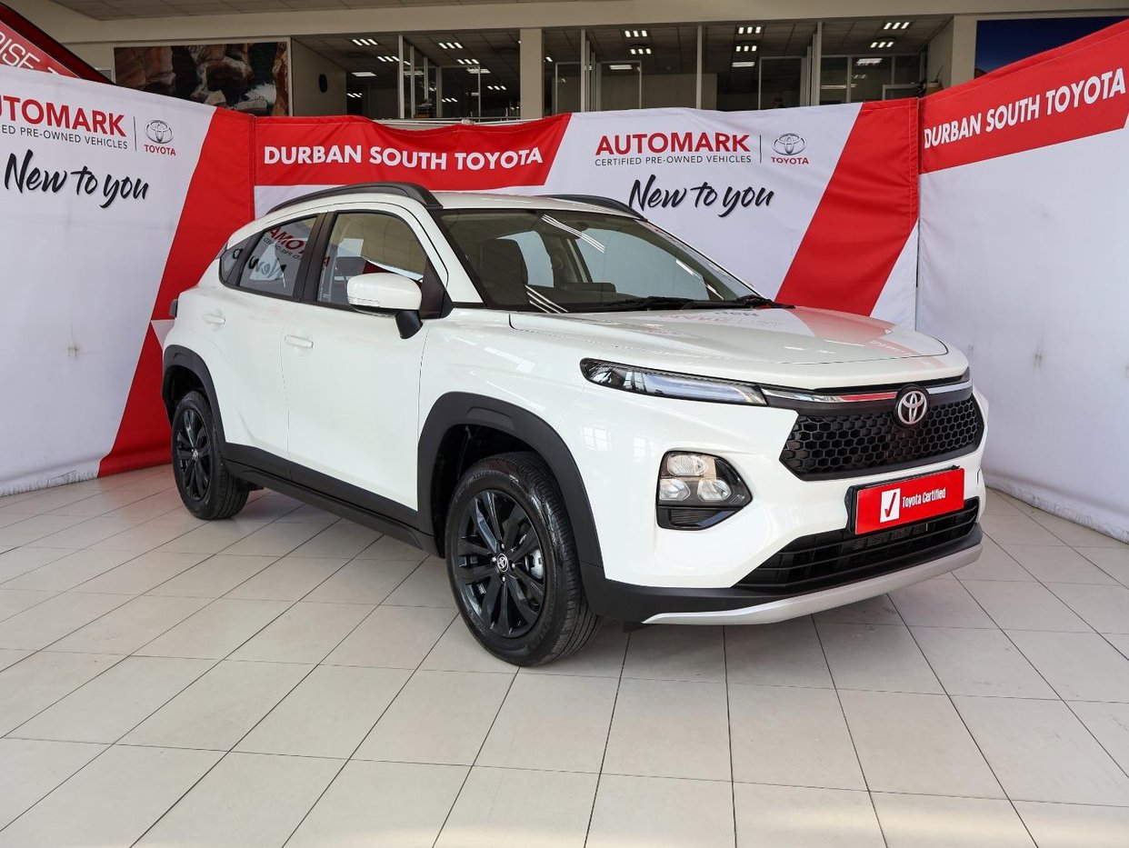 2024-toyota-starlet-cross-1.