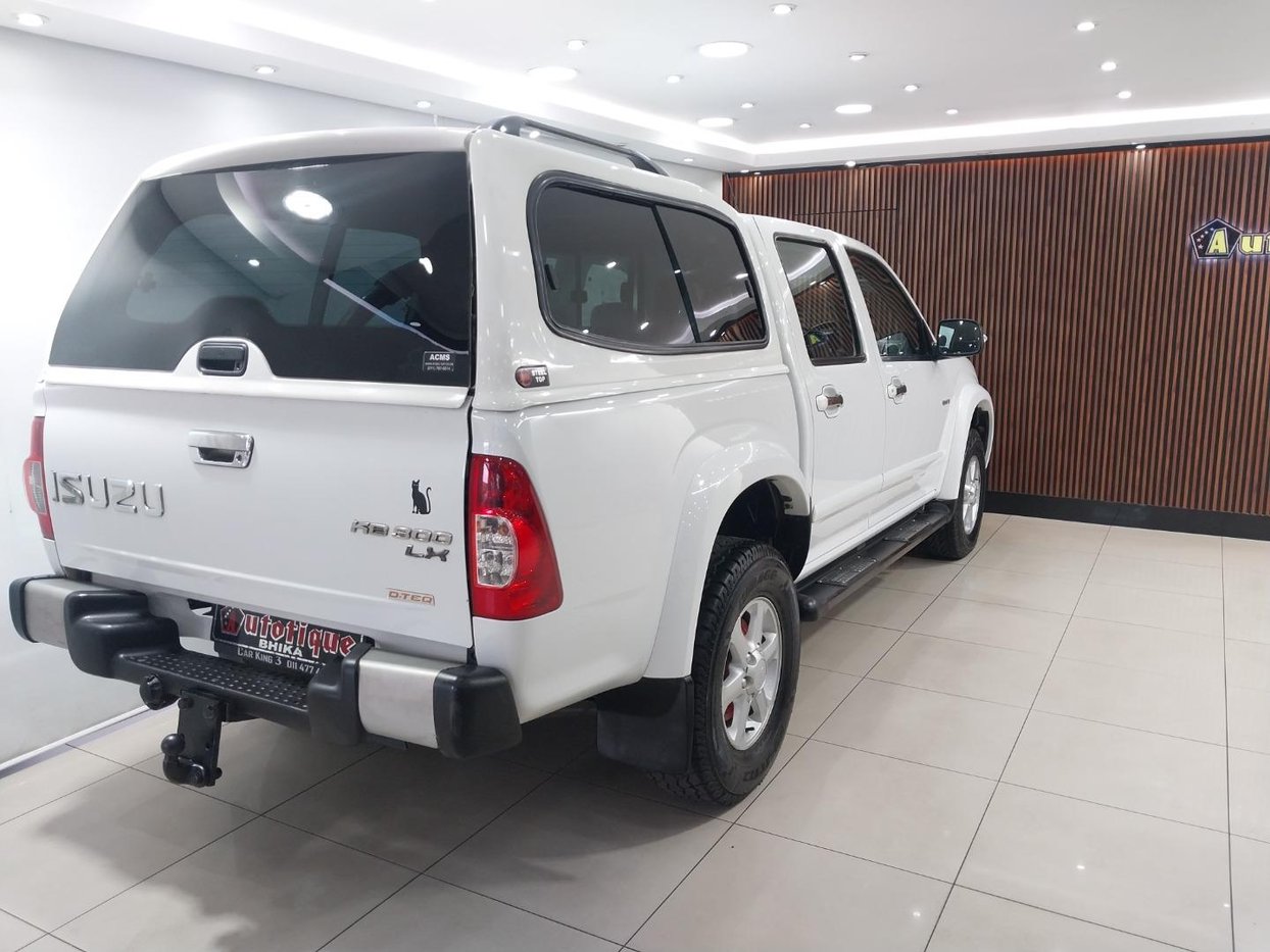 T-100050×300 ♯150 ＋50×500 ♯150 2010 Isuzu KB 300 D-TEQ LX 120 kW Double Cab 4x4