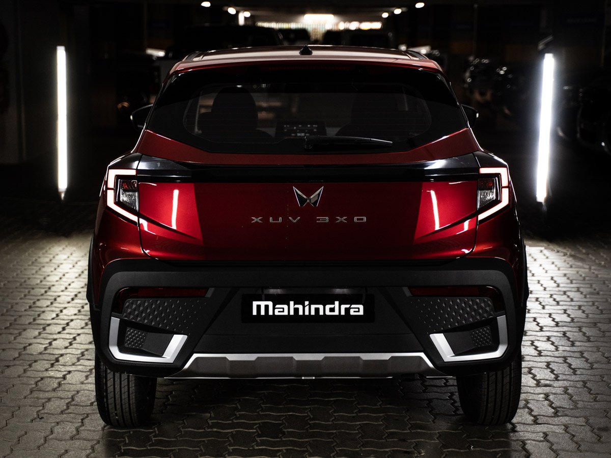 2025 Mahindra XUV 3XO 1.2T MX2 Q2FyTGlzdGluZzo0NDY3NDU R249890 | Avo Auto