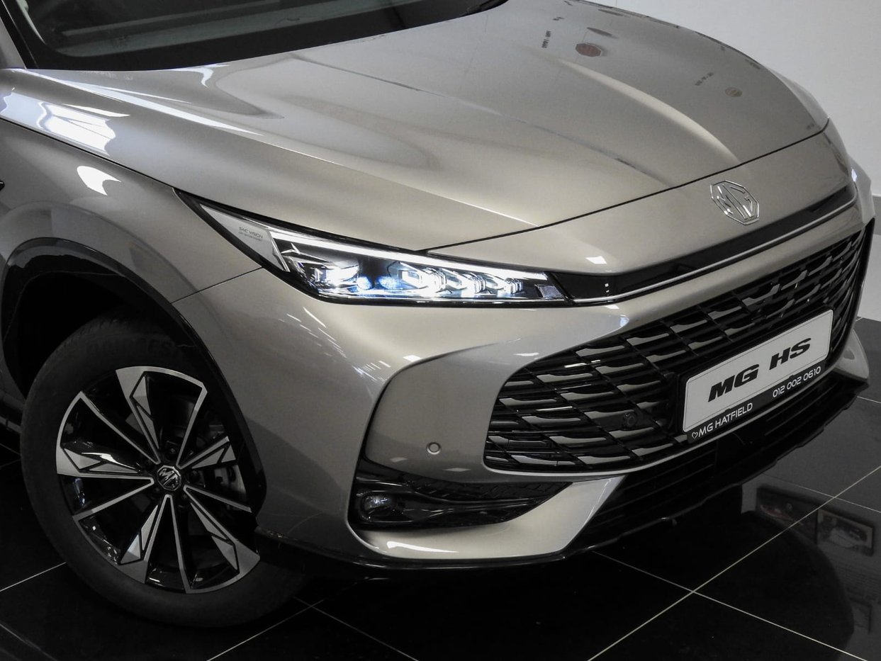 Lux Auto Restyling 2025 MG HS 2.0T Lux Auto Q2FyTGlzdGluZzo0NTUxMzE R569900 | Avo Auto