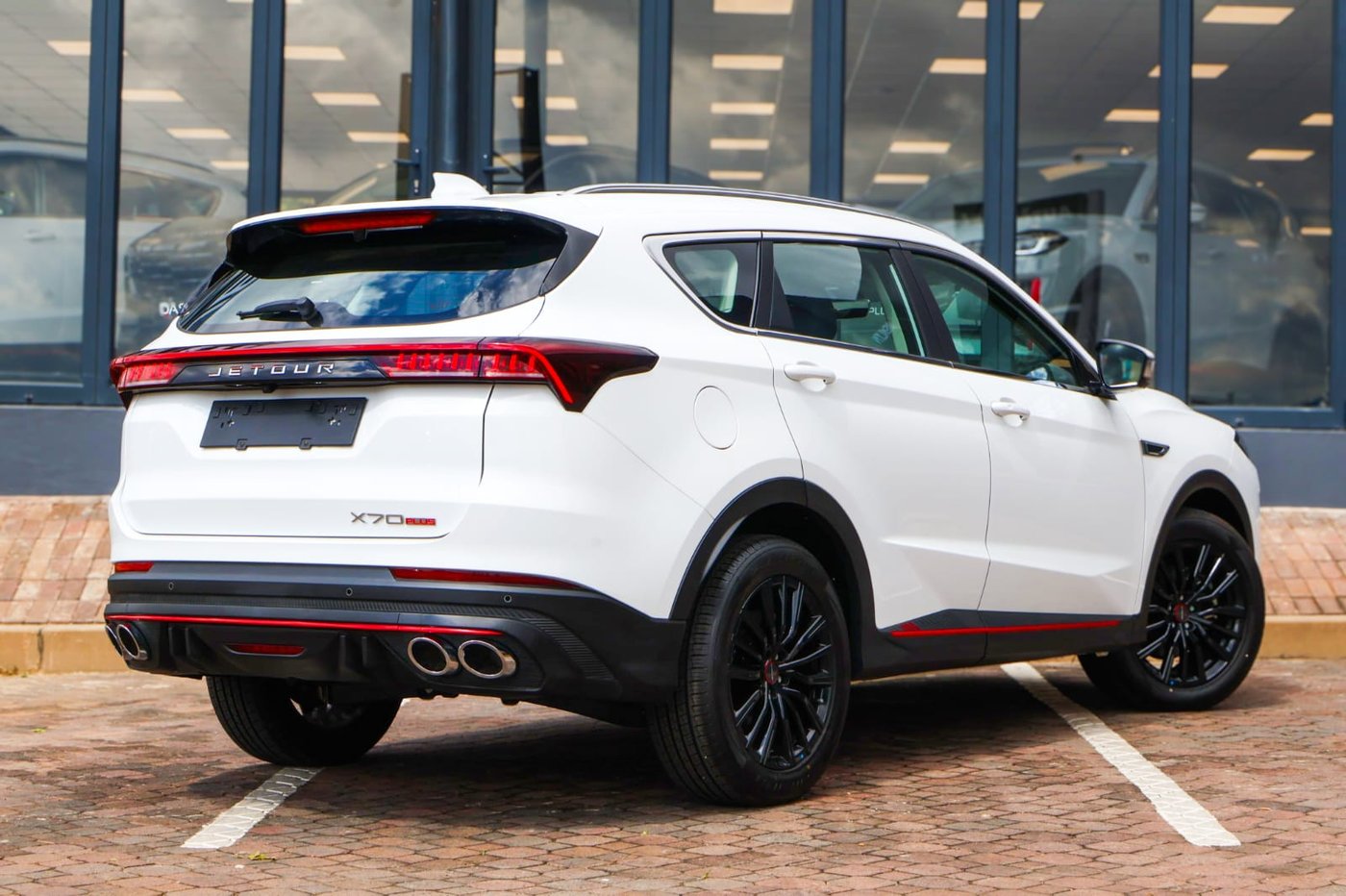 2025 Jetour X70 Plus 1.5T Momentum Q2FyTGlzdGluZzo0OTYxMjA R454900