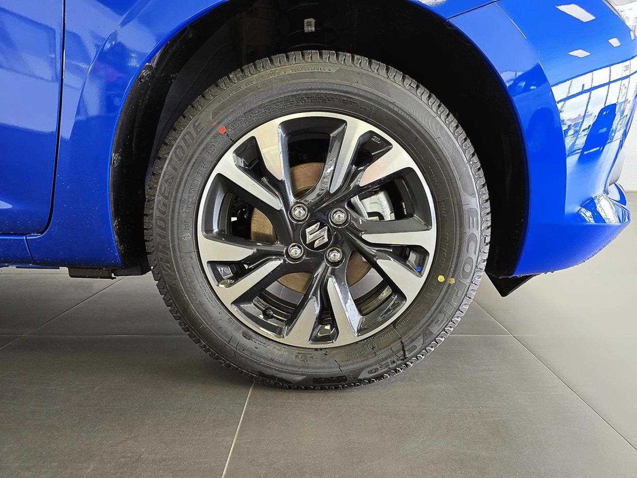 2025 Suzuki Swift 1.2 GLX Auto Q2FyTGlzdGluZzozOTc4ODA R284900