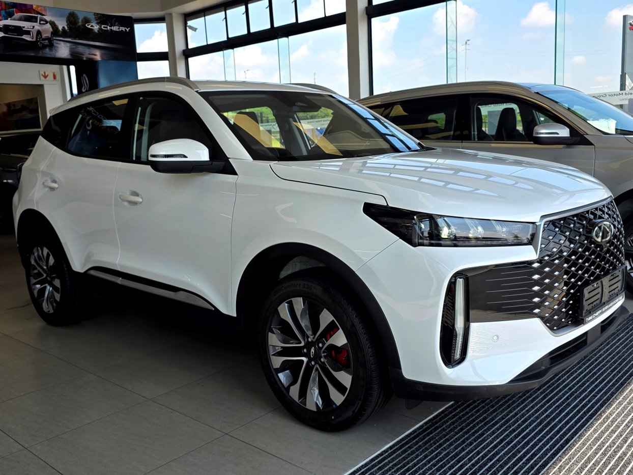 2025 Chery Tiggo Cross 1.5T Elite DCT Q2FyTGlzdGluZzo0MjQ2MDQ