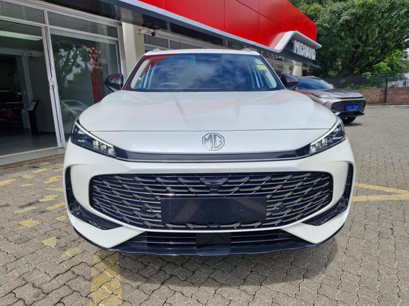 Lux Auto Restyling 2025 MG HS 2.0T Lux Auto Q2FyTGlzdGluZzo0NTkzMjk R665900 | Avo Auto
