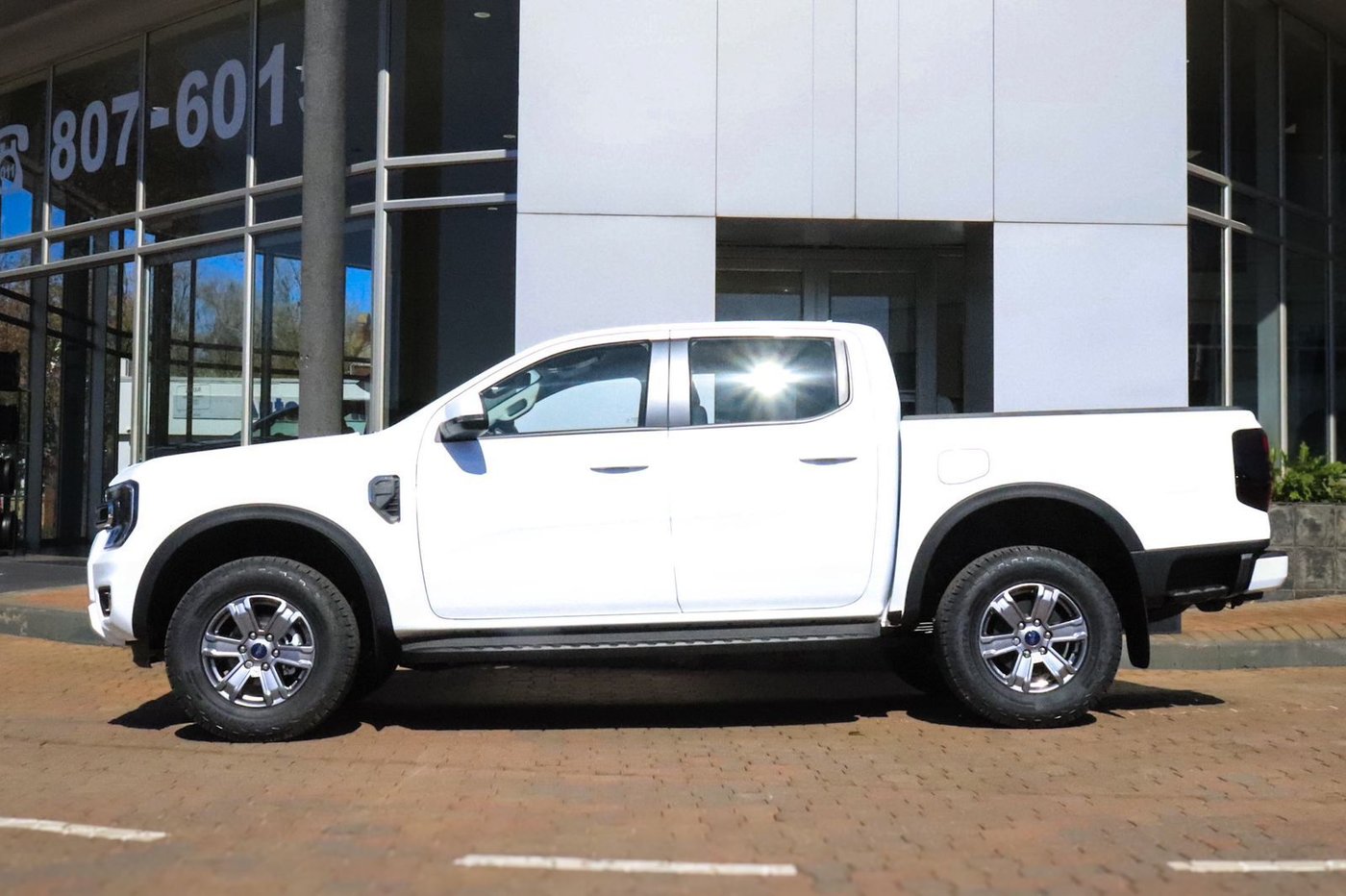 Double R Autp 2025 Ford Ranger 2.0D XLT HR Double Cab Auto Q2FyTGlzdGluZzozODA3MTA ...