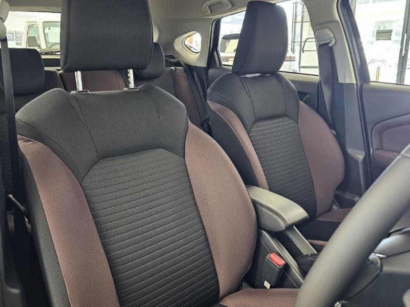 2025 Suzuki Fronx 1.5 GL Q2FyTGlzdGluZzo0NTQzNzc R298900 | Avo Auto