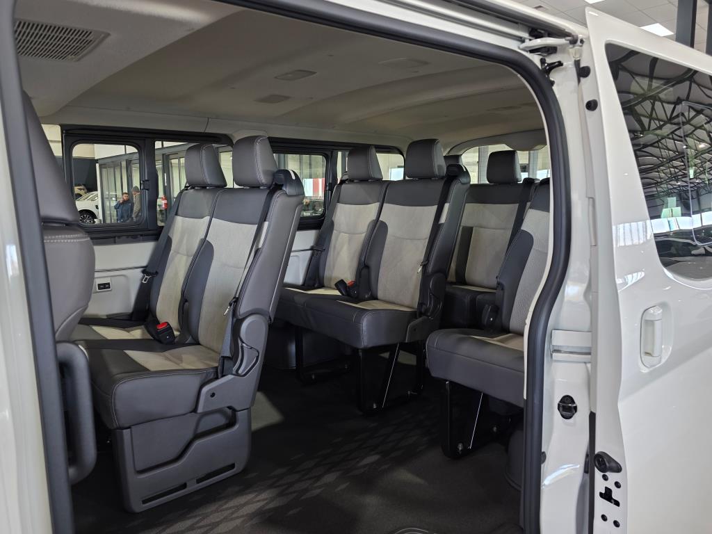 2025 Toyota Quantum 2.8 GL 11 Seater Q2FyTGlzdGluZzo0ODQwMzg