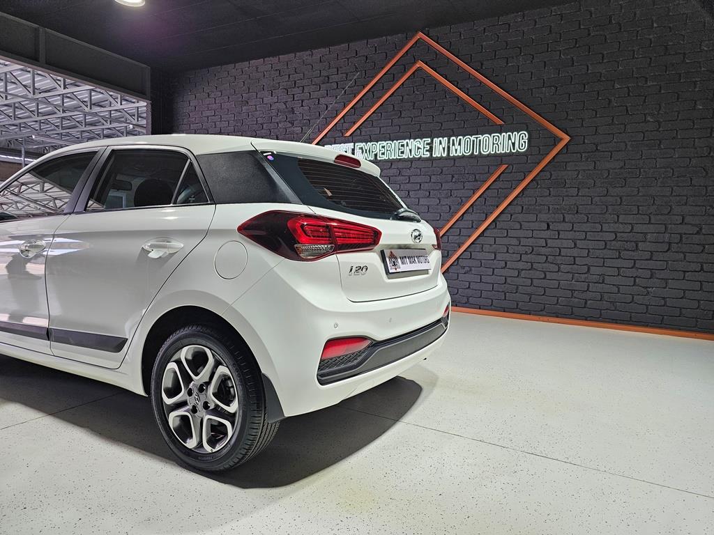 2019 Hyundai i20 74 kW Fluid Auto Q2FyTGlzdGluZzozNTk3MTI