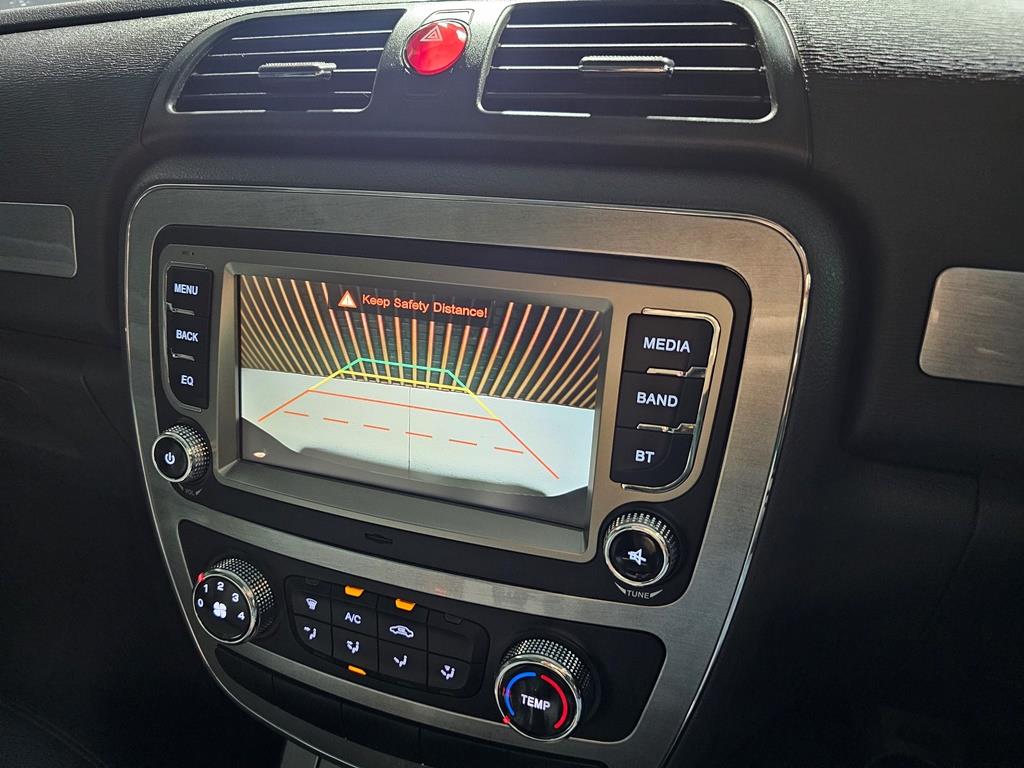 2024 JAC T6 2.0 VVT Lux Double Cab Q2FyTGlzdGluZzozNjM2NTc R299900