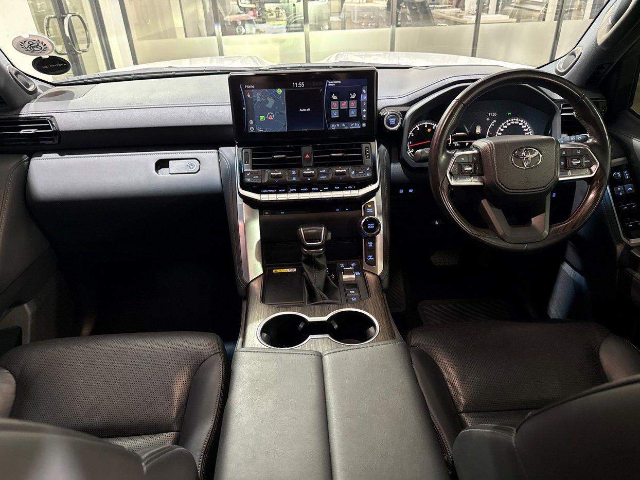 2021 Toyota Land Cruiser 300 3.5T V6 ZX Q2FyTGlzdGluZzo1MDAxOTQ