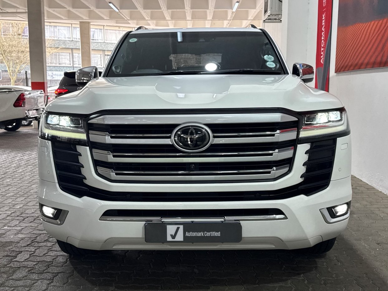 TRiNiDAD×TIGA GOMECHU2 Trinidad 🇹🇹 2023 Toyota Land Cruiser LC300 Series SAHARA