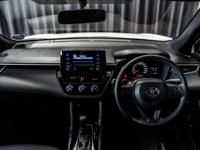 2022 Toyota Corolla Cross 1.8 XI Q2FyTGlzdGluZzo1MDQ1NDQ R299900