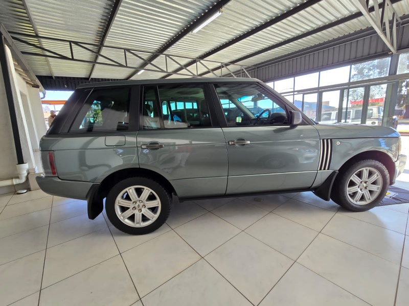 2005 Land Rover Range Rover 4.4 V8 Q2FyTGlzdGluZzozMTc3NDM R169000 ...