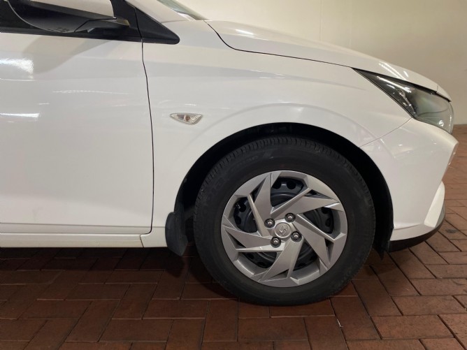2021 Hyundai i20 1.4 74 kW Fluid Auto Q2FyTGlzdGluZzo1MDI1Njk R259900 ...